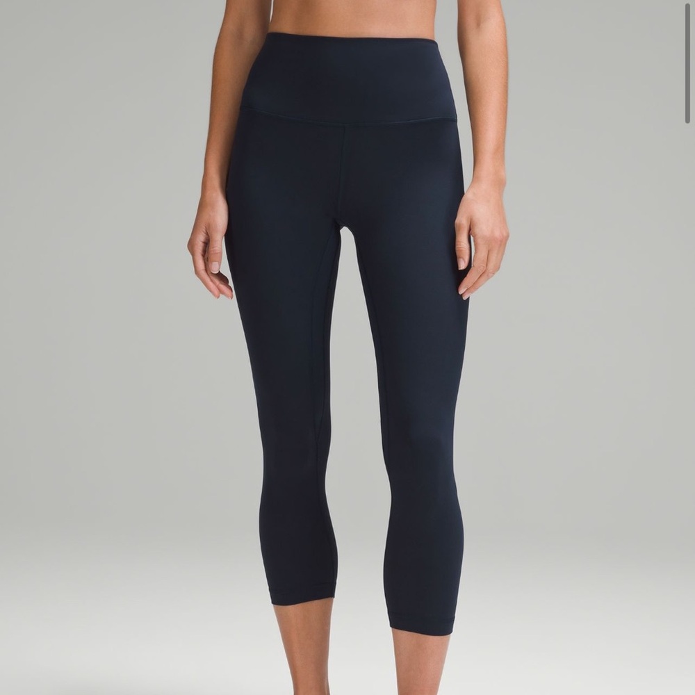 Lululemon align HR crop 23”